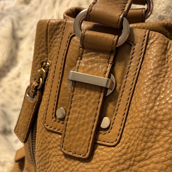 Banana Republic Pebbled Tan Leather Handbag - Picture 2 of 11